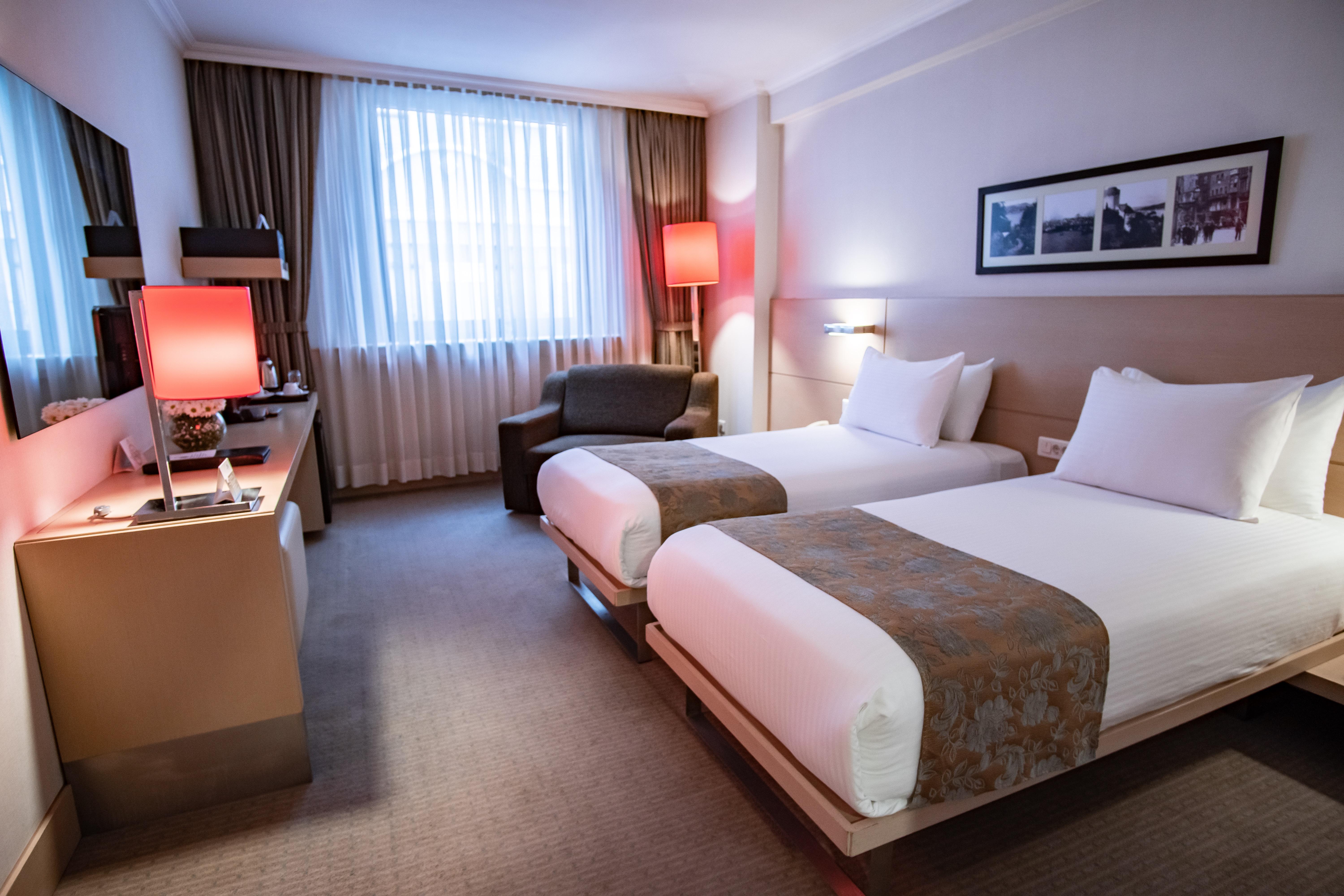 Eresin Hotels Taxim & Premier Стамбул Экстерьер фото